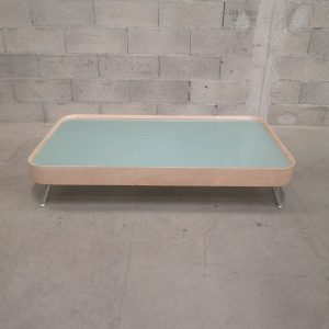 Table basse design en bois et verre